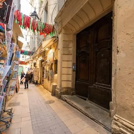 Le Bacchus, Grand T2, Centre Historique Apartment Montpellier Exterior photo