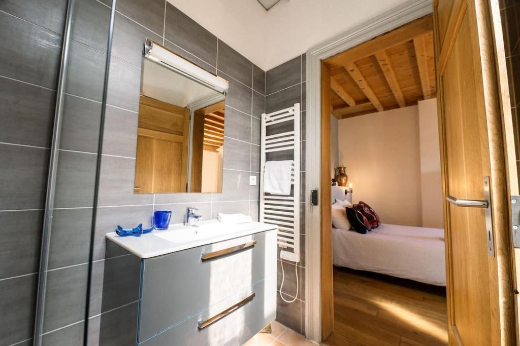 Appartement Le Bacchus, Grand T2, Centre Historique Montpellier
